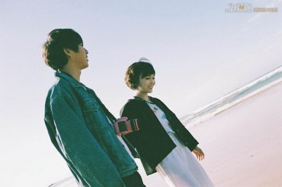 不再独自旅行:生活原本样子的婚纱照- 中国日报网